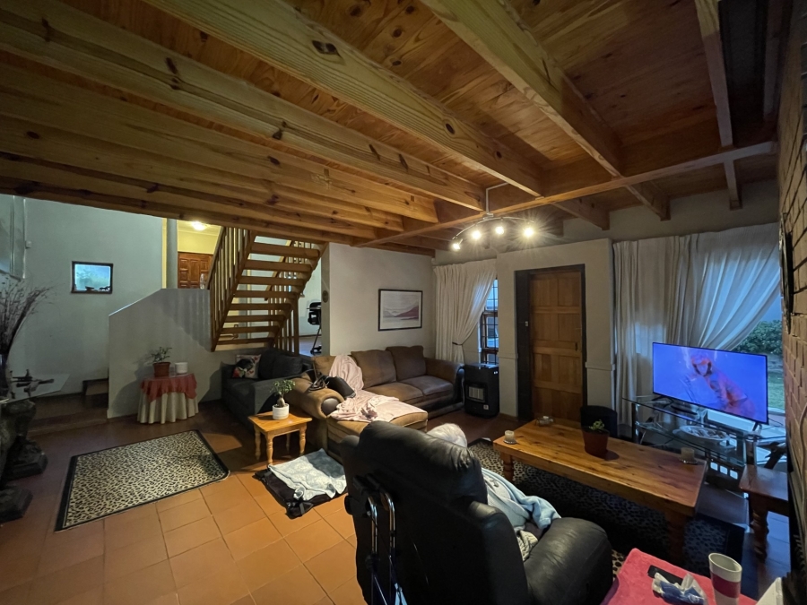 3 Bedroom Property for Sale in Pentagon Park Free State